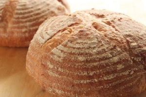 茨木えきまえマルシェパンとおやつカンパーニュ