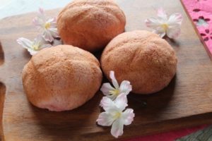 茨木えきまえマルシェパンとおやついちごメロンパン